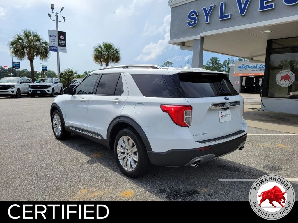 Used 2020 White Ford Limited image 4
