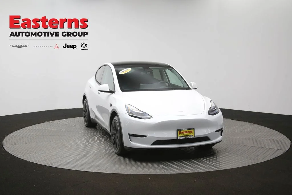 Used 2021 White Tesla Long Range image 44