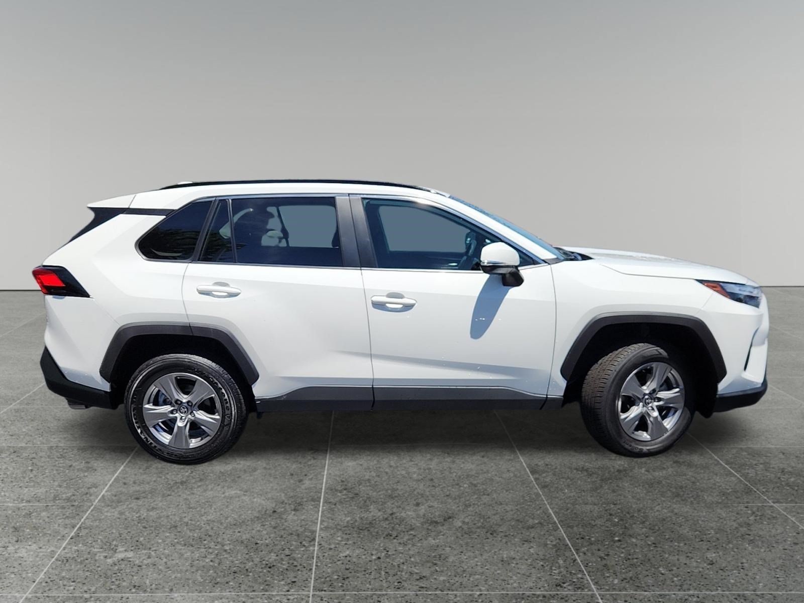 Certified Used 2025 Ice Cap Toyota XLE image 8