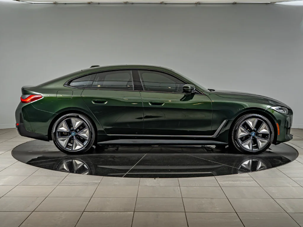 Used 2023 San Remo Green Metallic BMW eDrive35 image 4