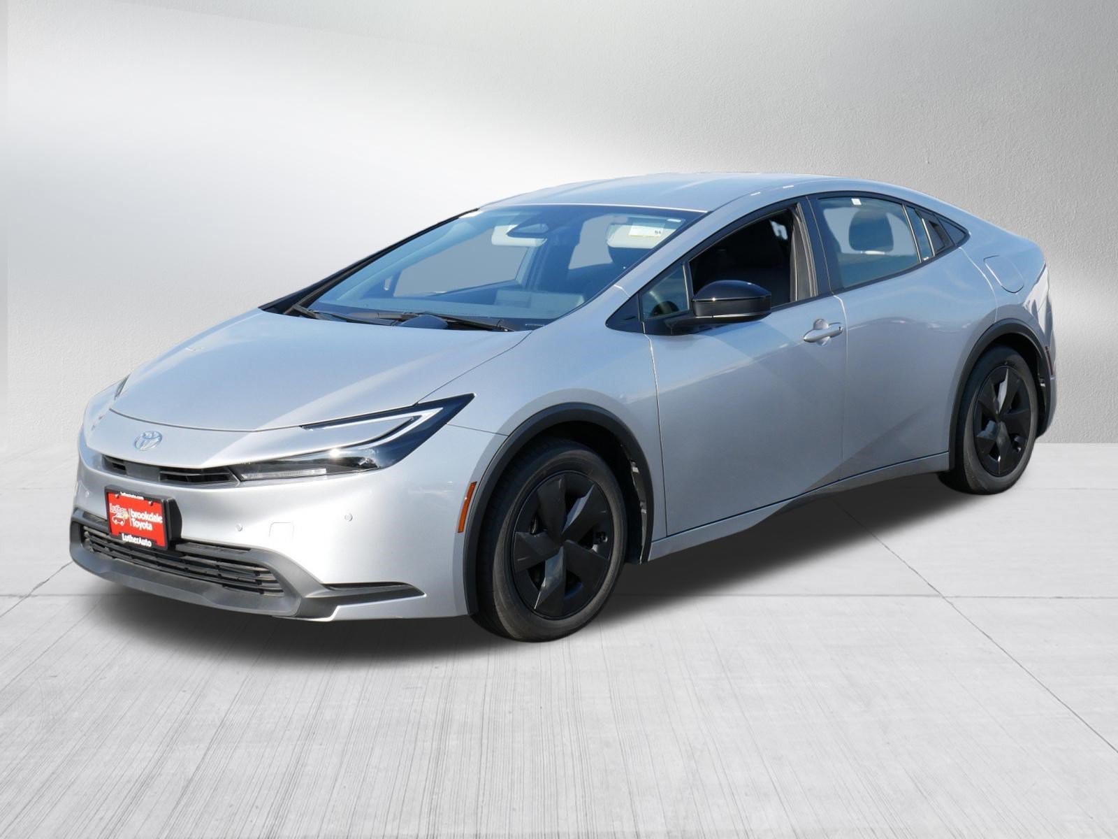 Certified Used 2025 CUTTING EDGE Toyota LE image 3