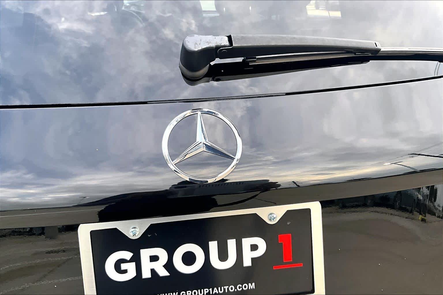 Used 2016 Black Mercedes-Benz GLC 300 image 10