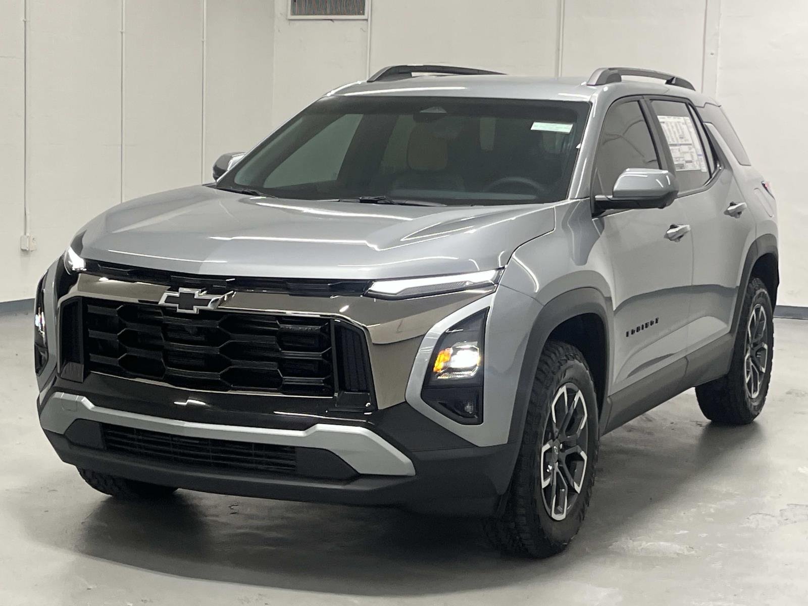 2027 Chevrolet Equinox ACTIV - Photo 4