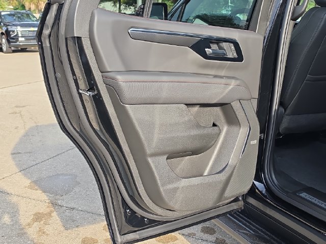 2027 Chevrolet Tahoe RST - Photo 15