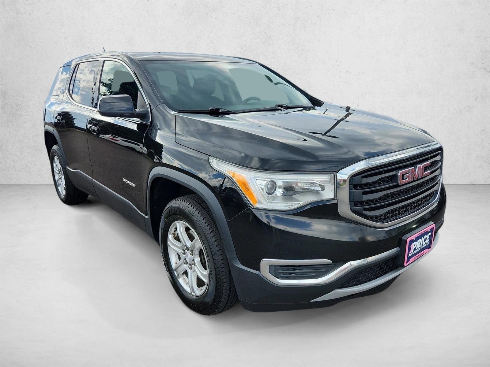 Used 2019 Ebony Twilight Metallic GMC SLE image 7