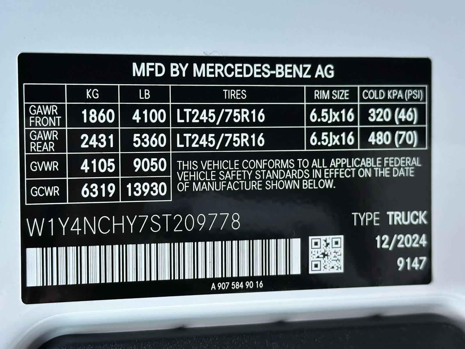 2025 Mercedes-Benz Sprinter Cargo Van Base - Photo 26