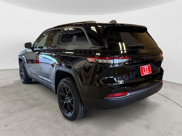 New 2026 Black Jeep Altitude image 3