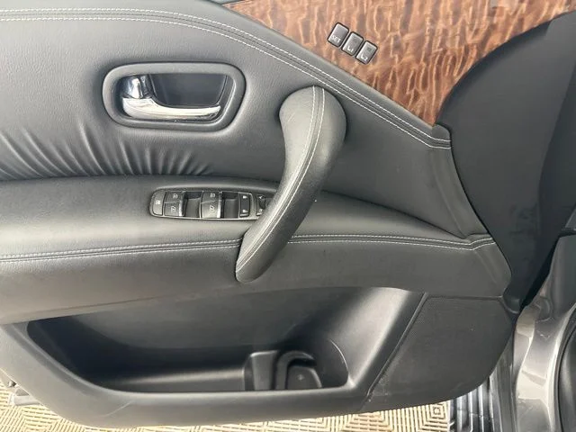 Used 2017 Gray Nissan Platinum image 18