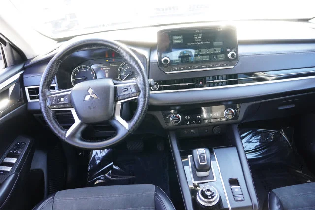 Certified Used 2024 Black Mitsubishi SE image 19