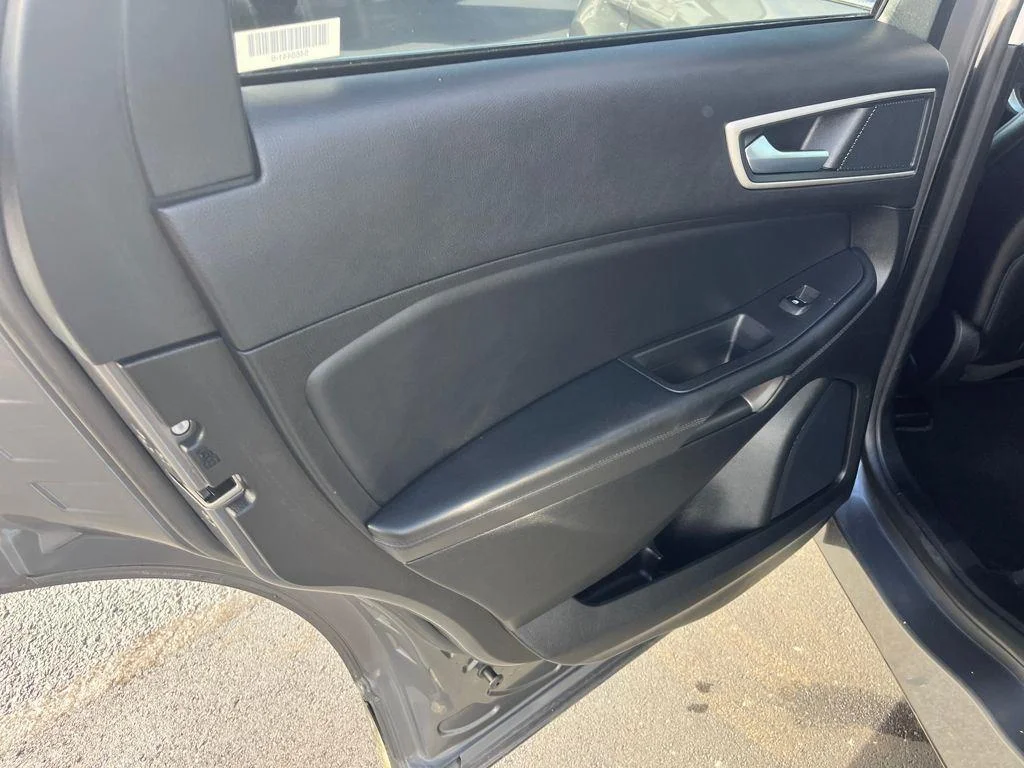 2024 Ford Edge SEL - Photo 21