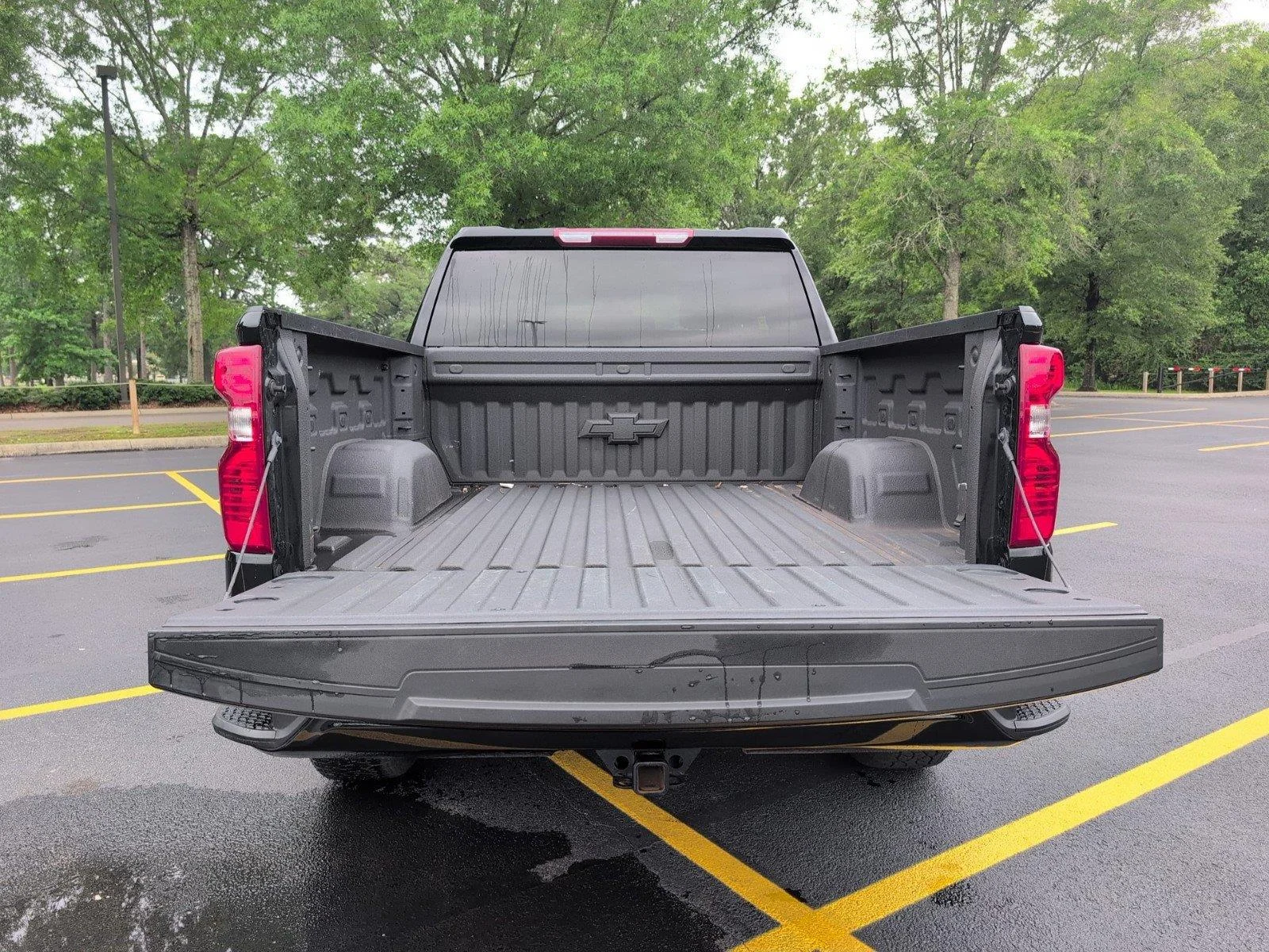 Used 2025 Black Chevrolet Custom image 5