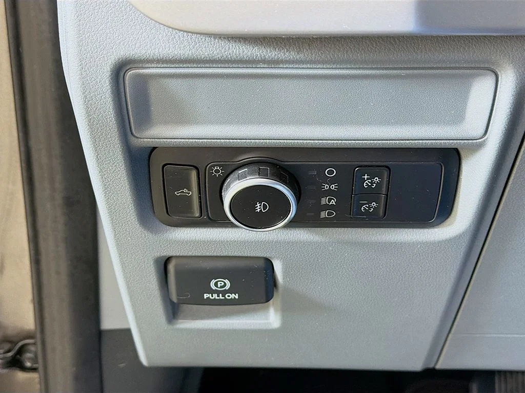 Used 2023 Stone Gray Metallic Ford XLT image 29