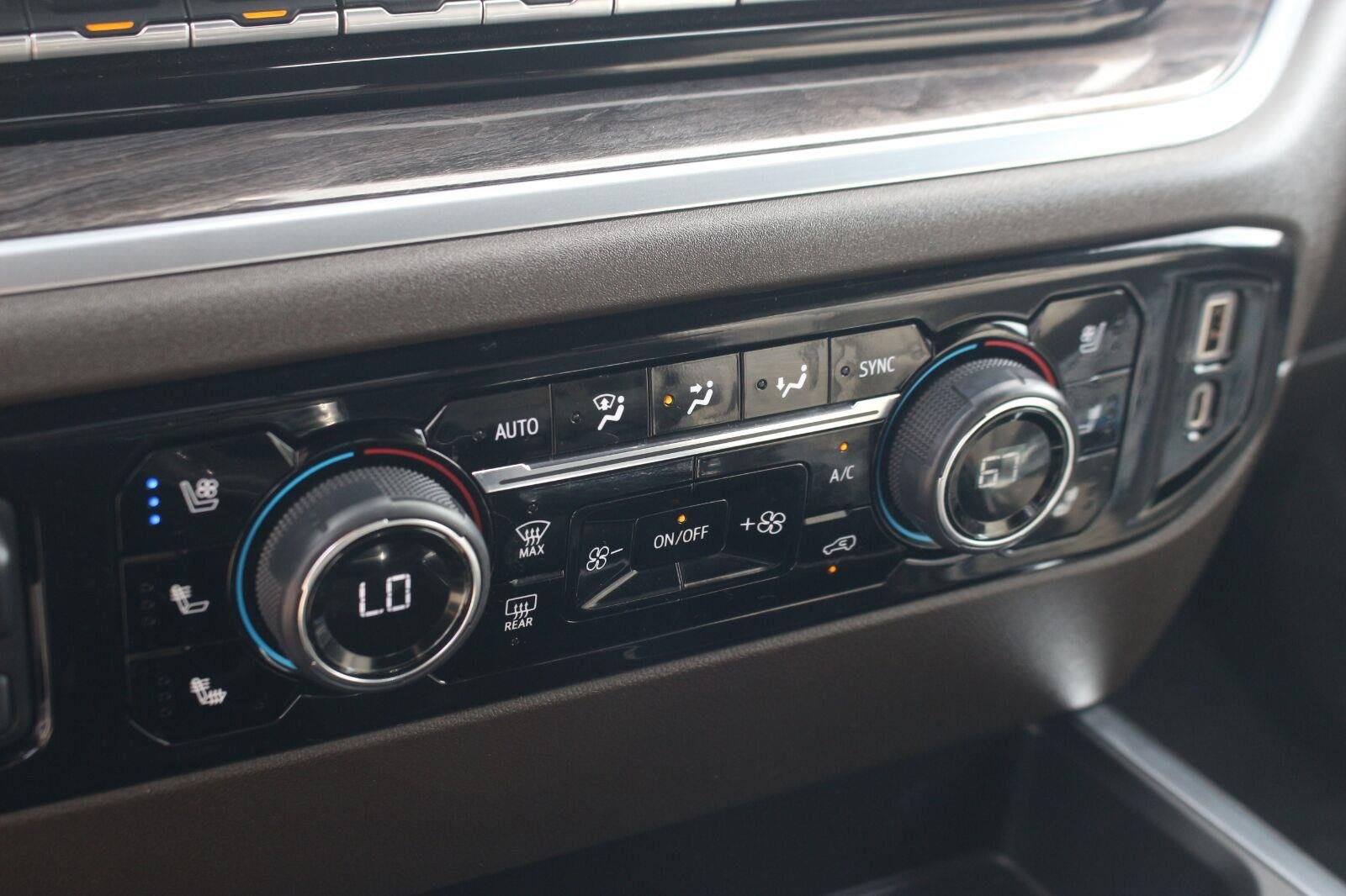 Used 2022 Northsky Blue Metallic Chevrolet LTZ image 28