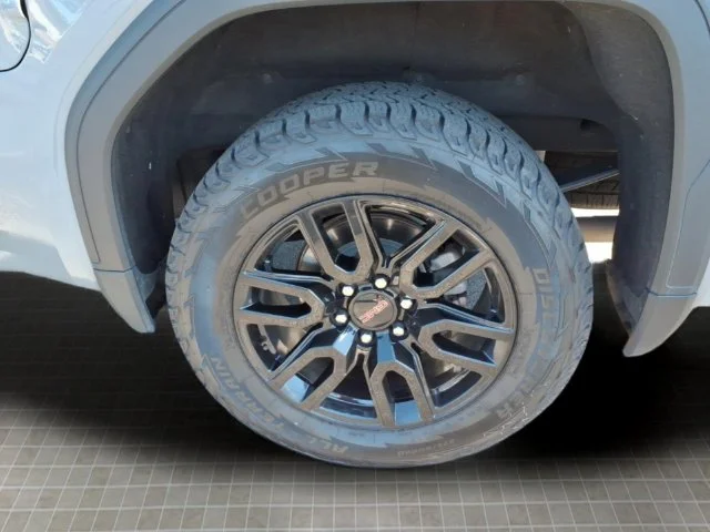 Used 2024 Gray GMC Elevation image 13