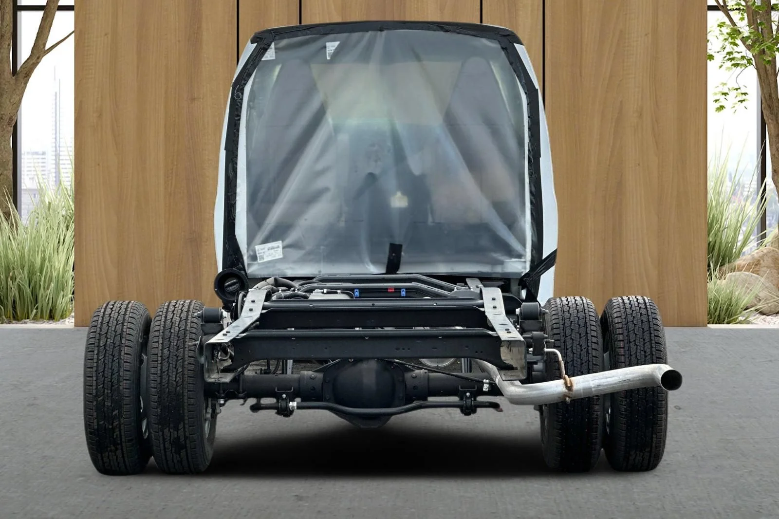 New 2025 Summit White Chevrolet 2WT image 5