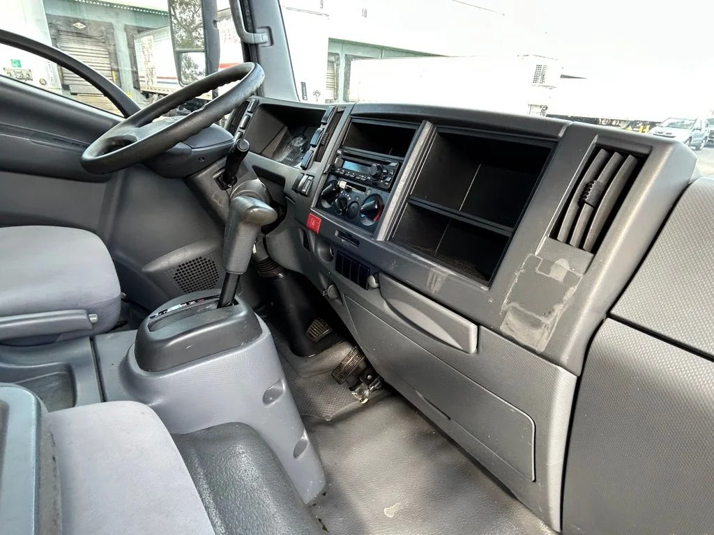 2019 Isuzu NPR HD - Photo 23