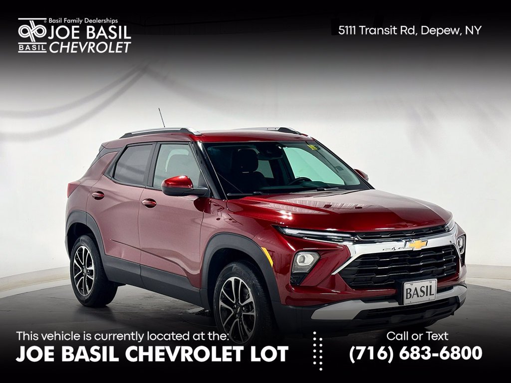 Used 2025 Red Chevrolet LT image 1