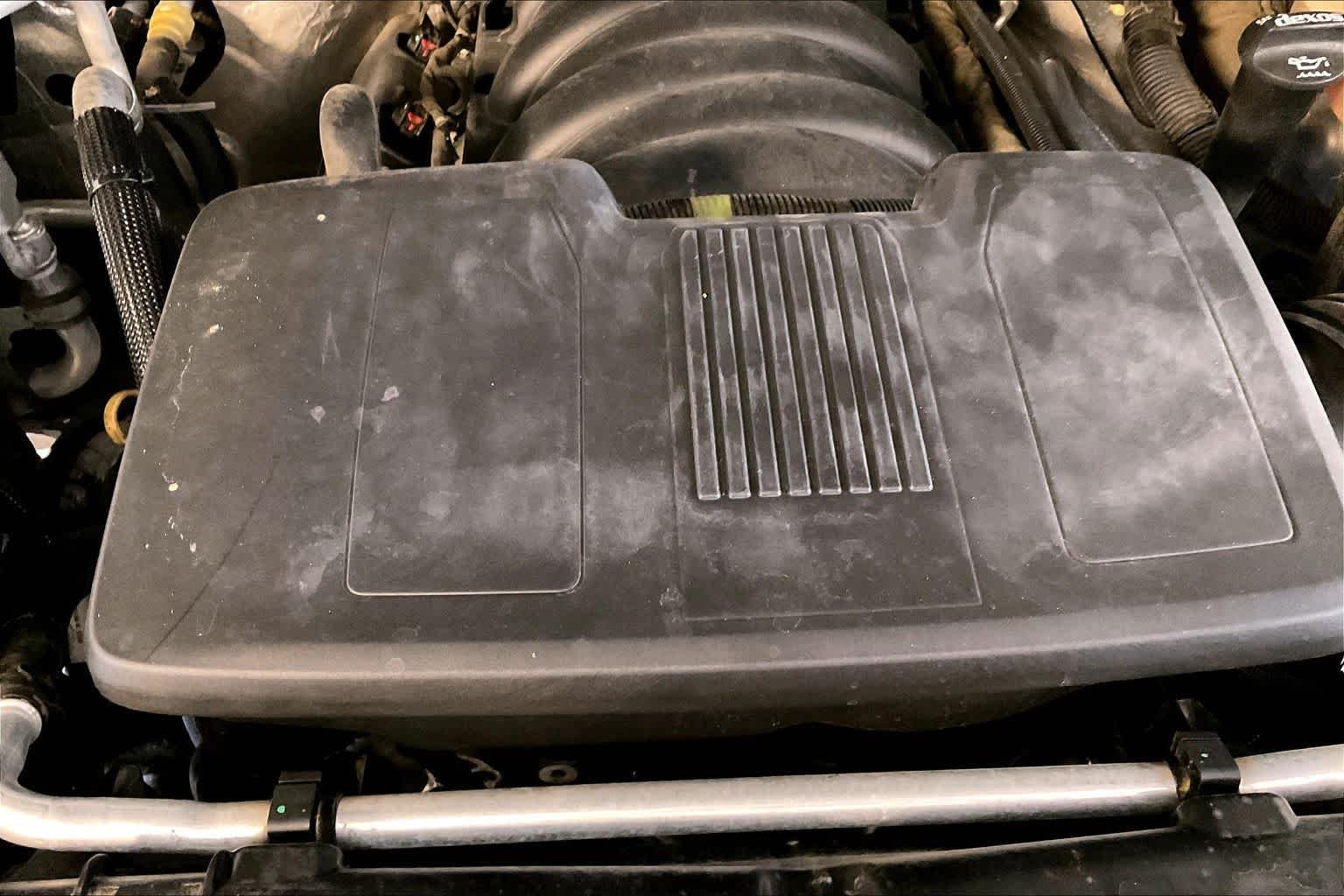 Used 2019 Shadow Gray Metallic Chevrolet RST image 28