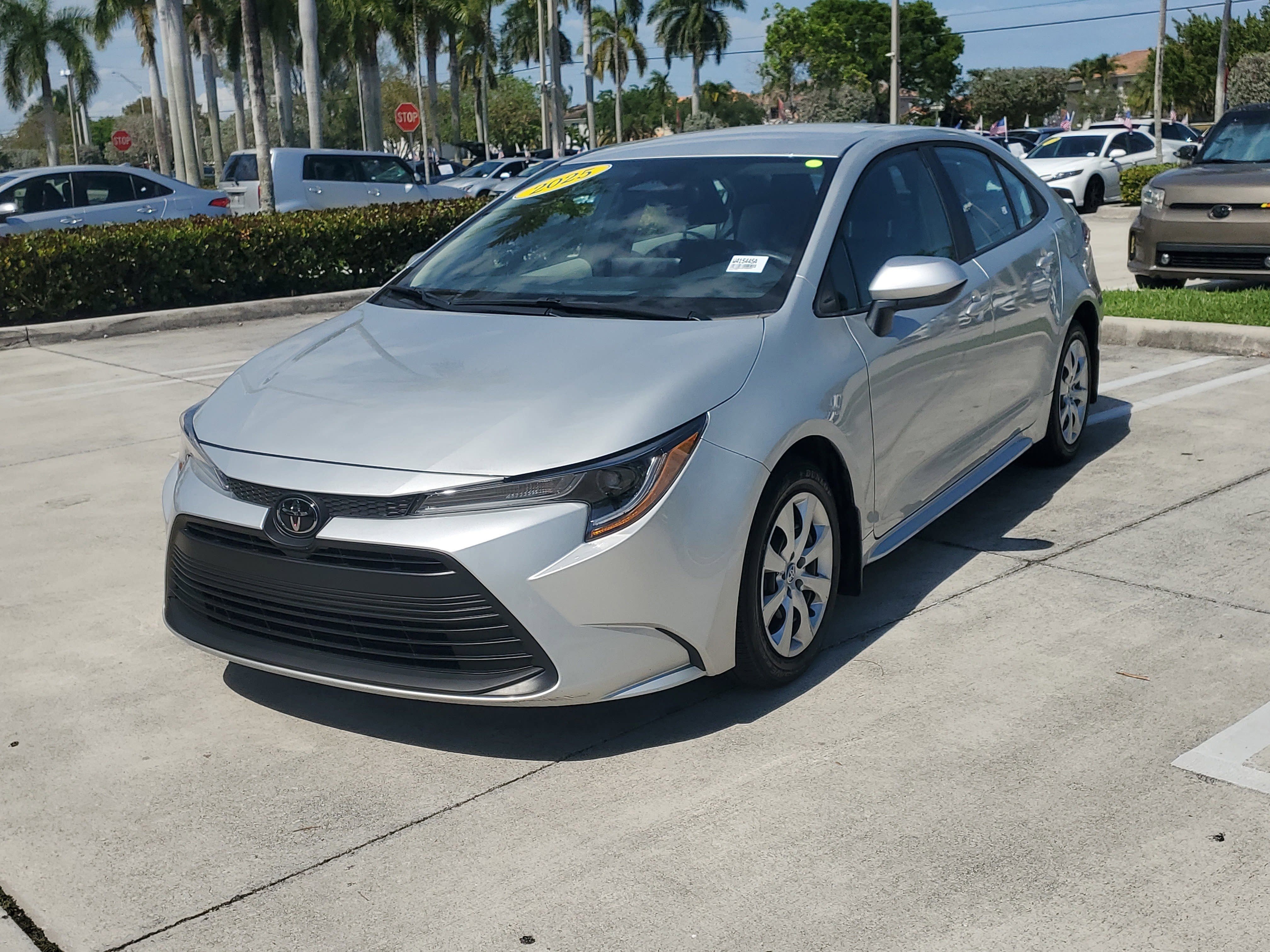Certified Used 2025 Classic Silver Metallic Toyota LE image 7