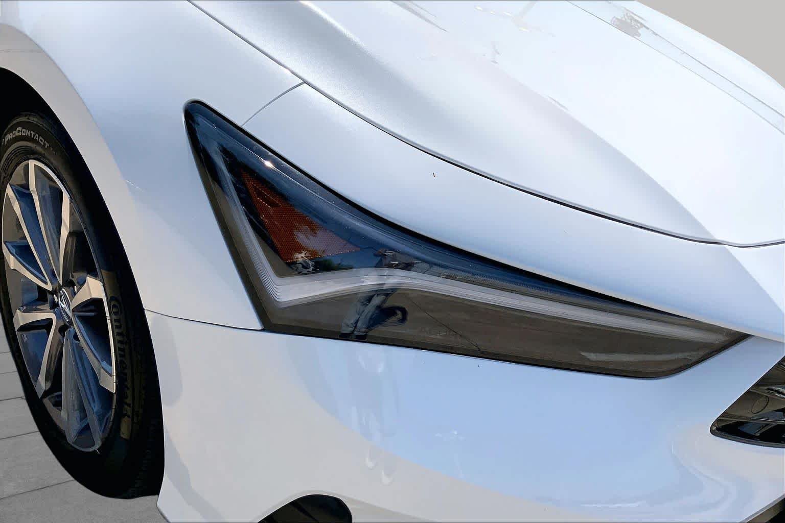 Used 2026 Platinum White Pearl Acura  image 27