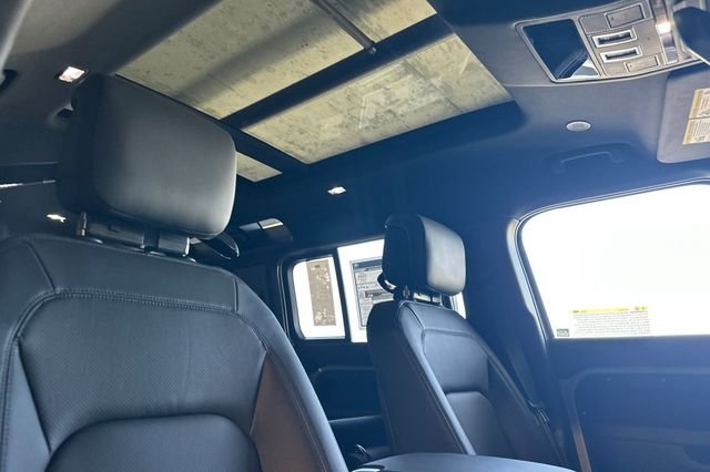 New 2026 Borasco Grey Land Rover X-Dynamic SE image 16