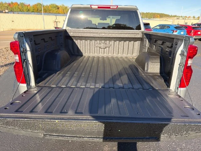 2026 Chevrolet Silverado 1500 LT - Photo 6
