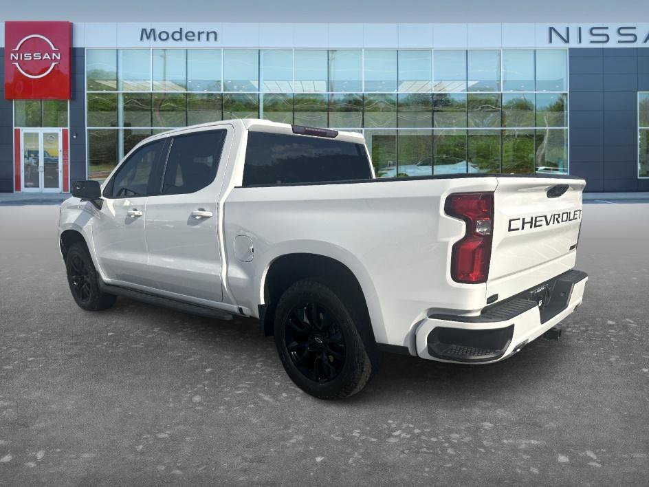 Used 2023 Summit White Chevrolet RST image 7