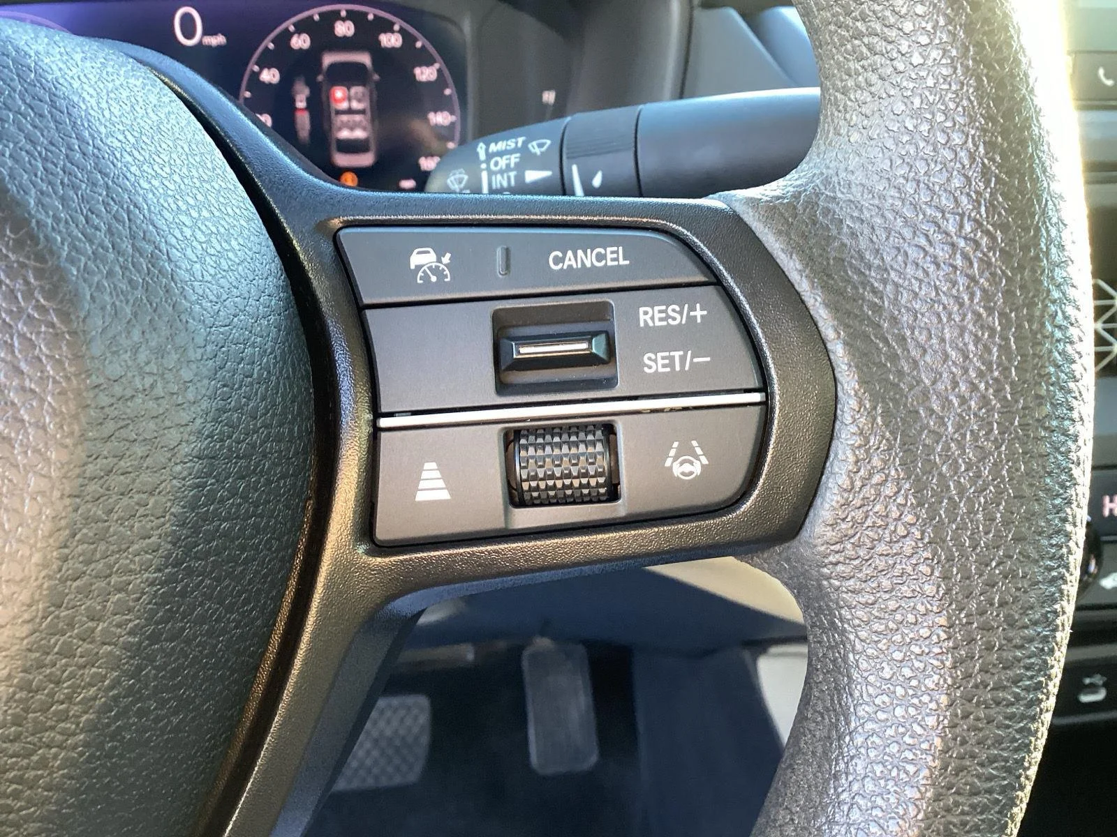 Used 2024 Meteorite Gray Metallic Honda LX image 19