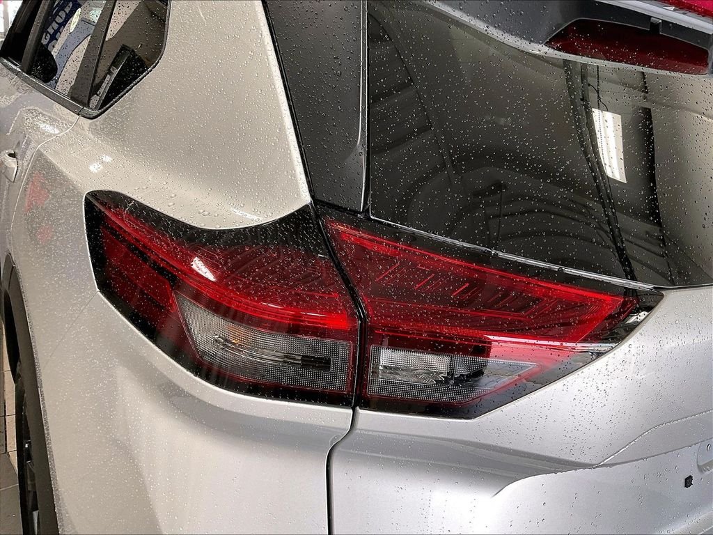 Used 2025 Silver Nissan SV image 33