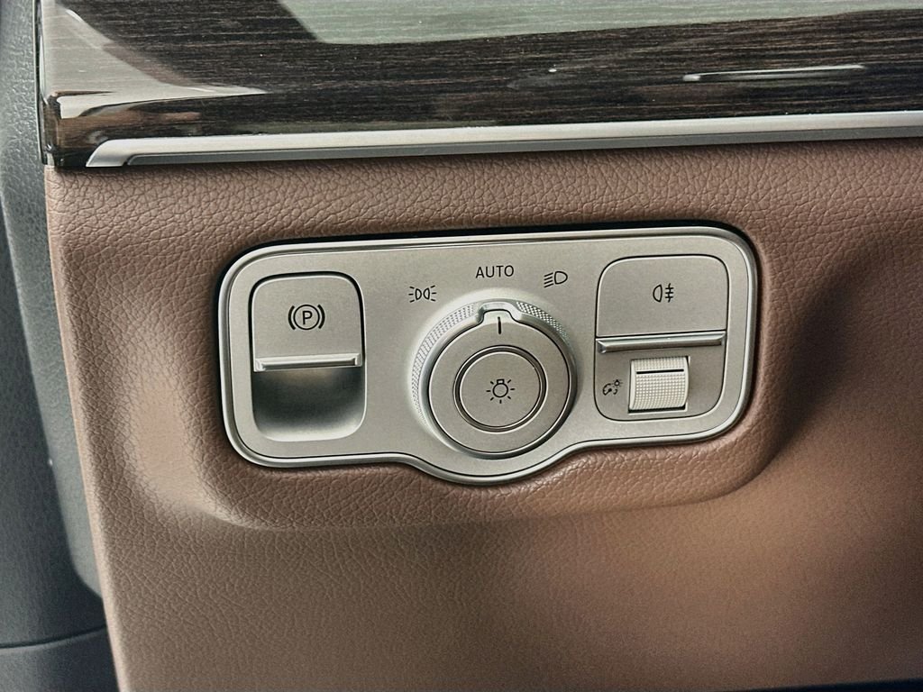 New 2026 Polar White Mercedes-Benz GLE 450 image 10