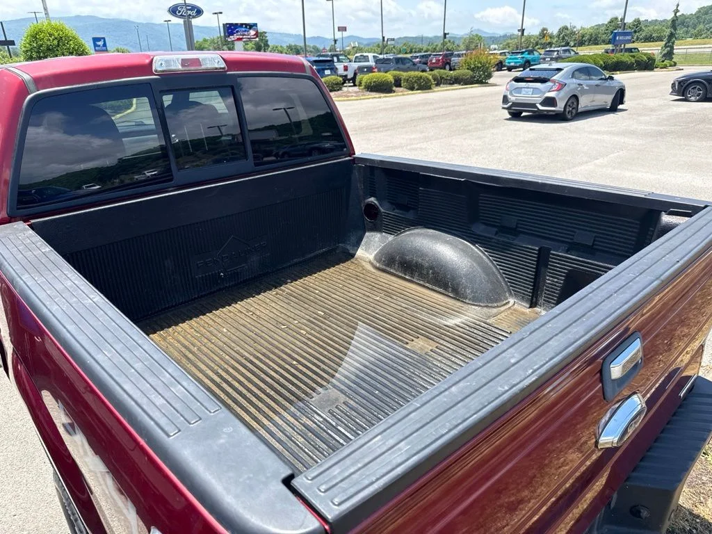 Used 2013 Ruby Red Metallic Ford XLT image 11