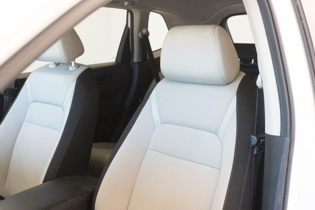 Used 2024 White Honda EX image 15