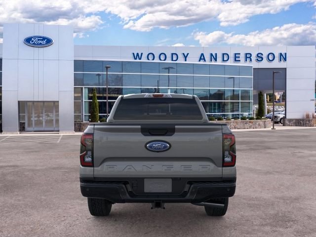 New 2026 Carbonized Gray Metallic Ford XLT image 5
