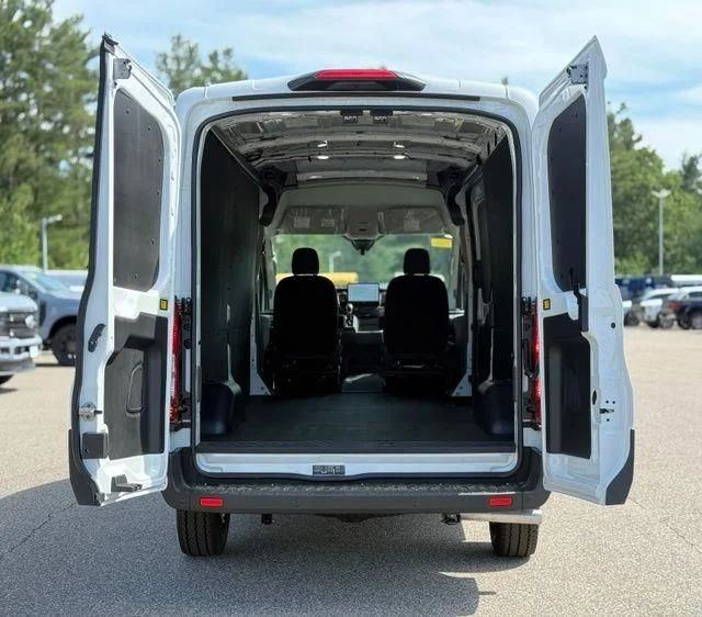 New 2026 Oxford White Ford Cargo Van image 7