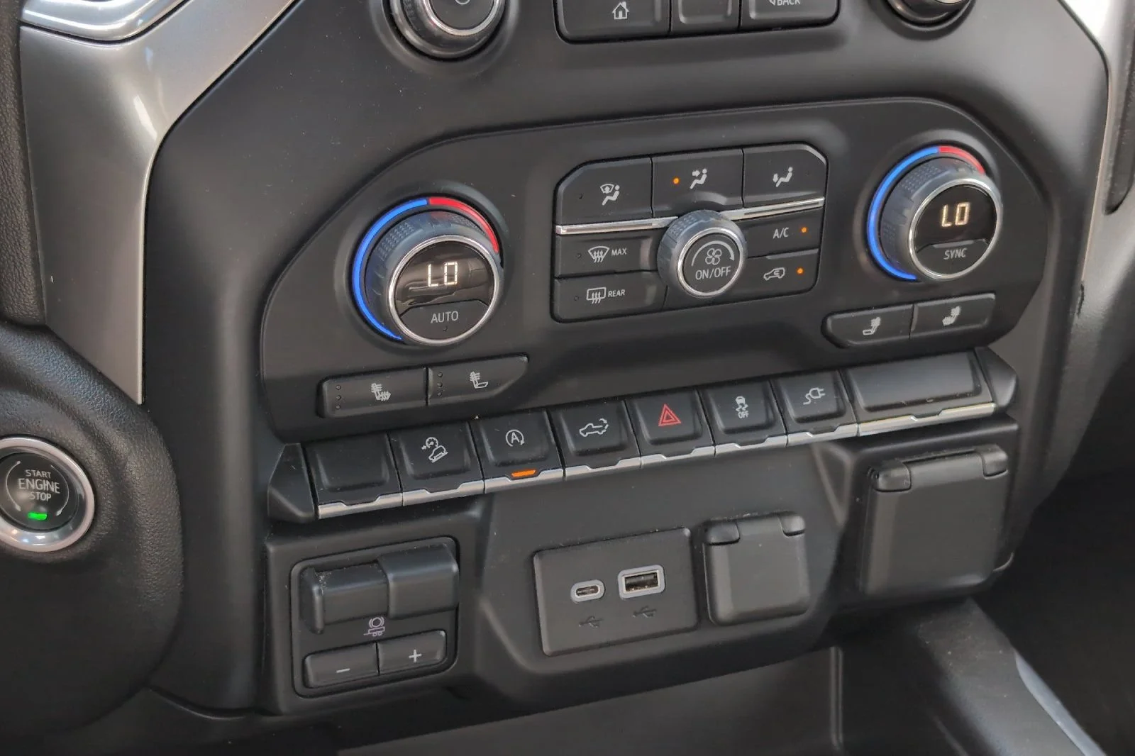 Used 2020 SILVER ICE METALLIC Chevrolet LT Trail Boss image 20