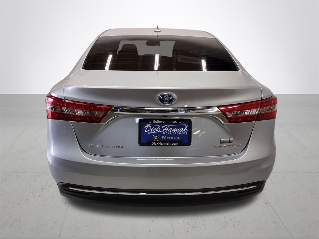 Used 2018 Silver Toyota Limited image 13