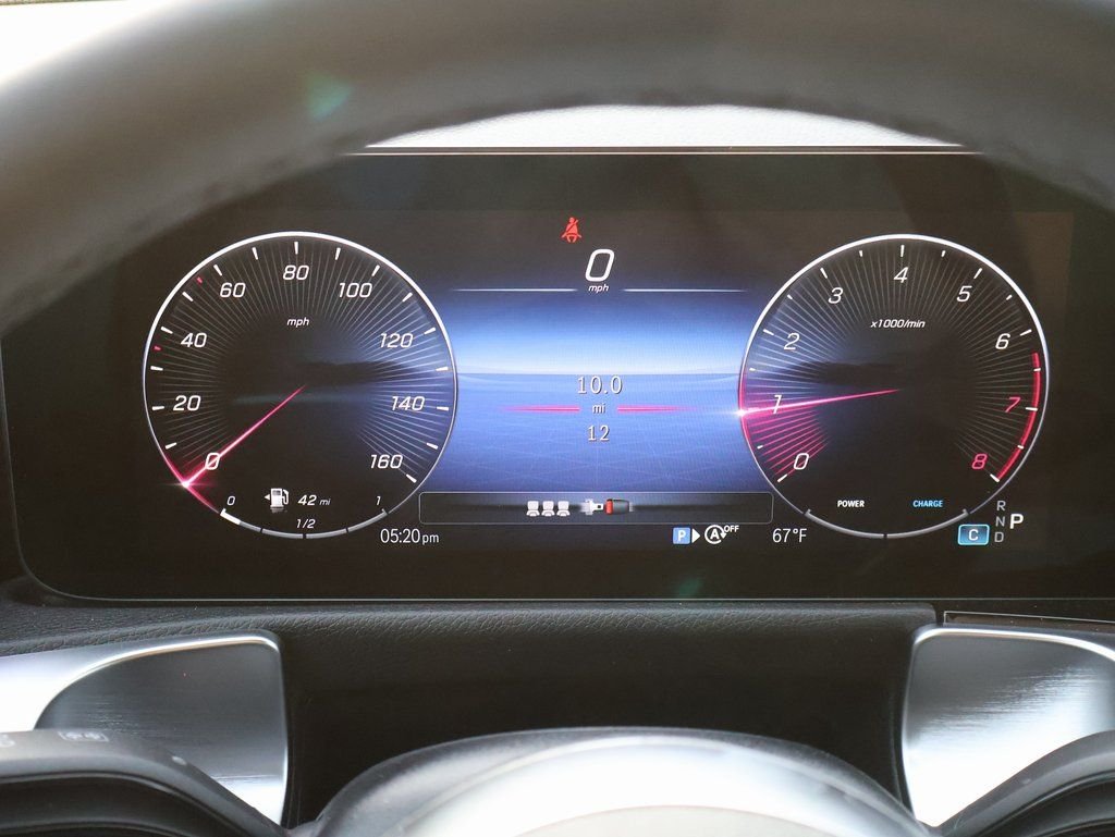 New 2026 Polar White Mercedes-Benz GLB 250 image 30