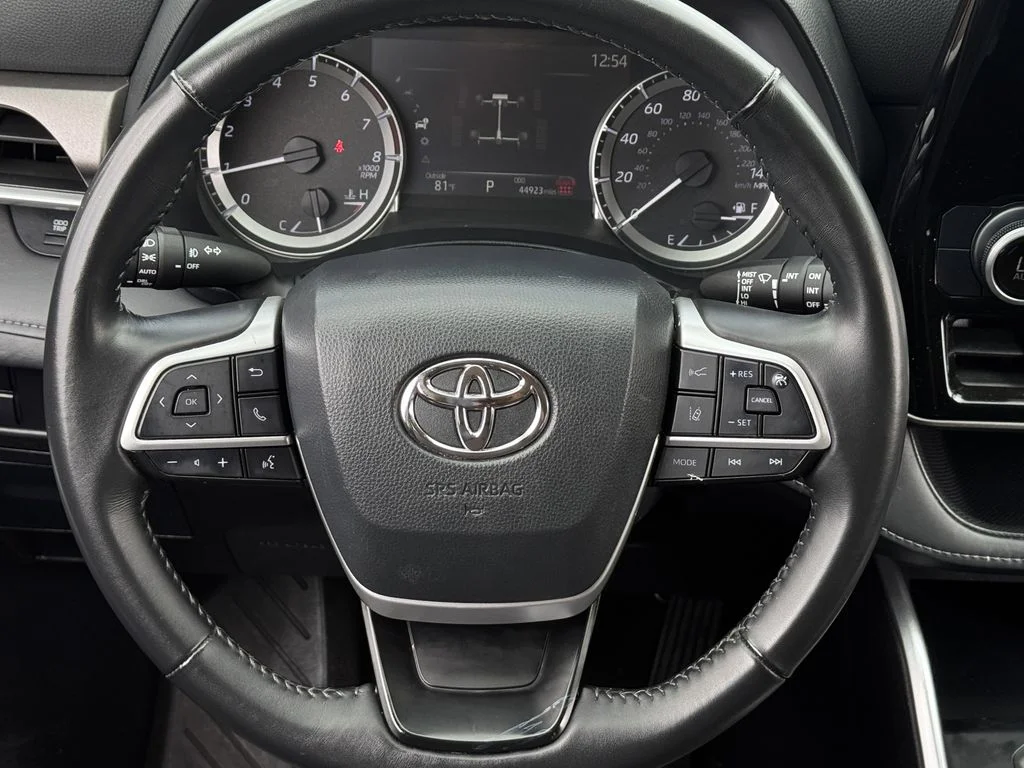 Used 2024 Gray Toyota LE image 13
