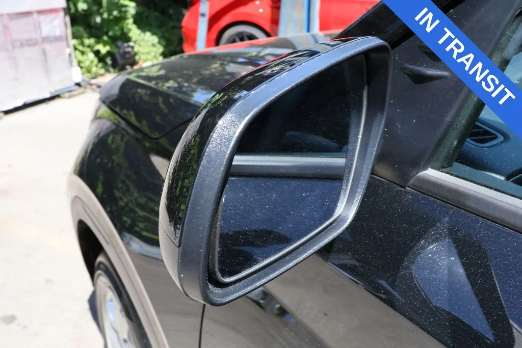 Used 2025 Onyx Black Hyundai SE image 12