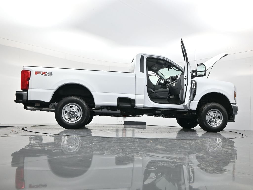 2026 Ford F-250 Super Duty XL - Photo 47