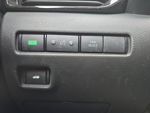 Used 2024 Blue Nissan SV image 10