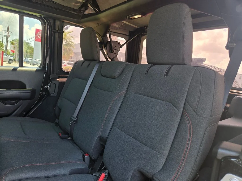Used 2025 Black Jeep Rubicon image 22