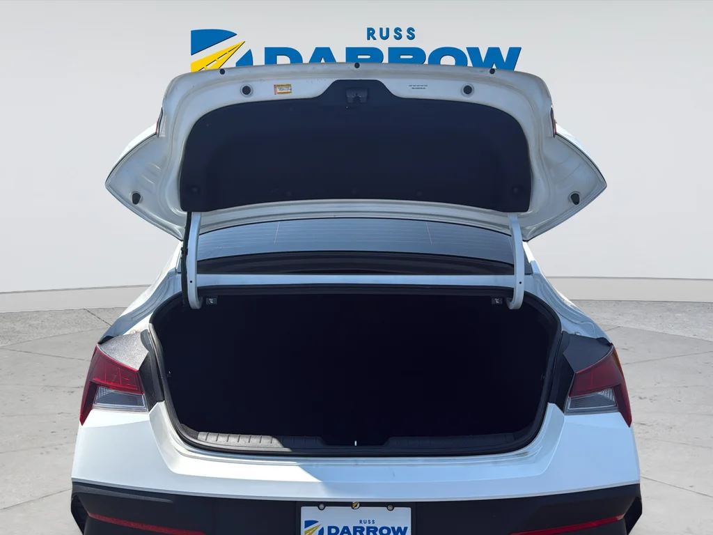 Certified Used 2025 White Hyundai SEL Sport image 28