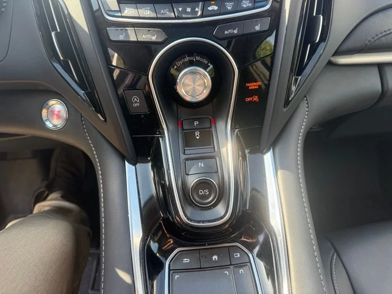 Used 2021  Acura Technology Package image 9