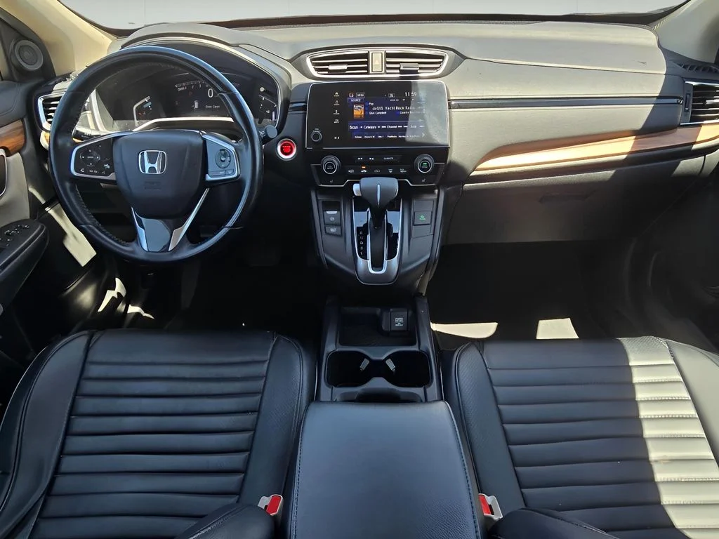 Used 2018 White Diamond Pearl Honda EX image 18