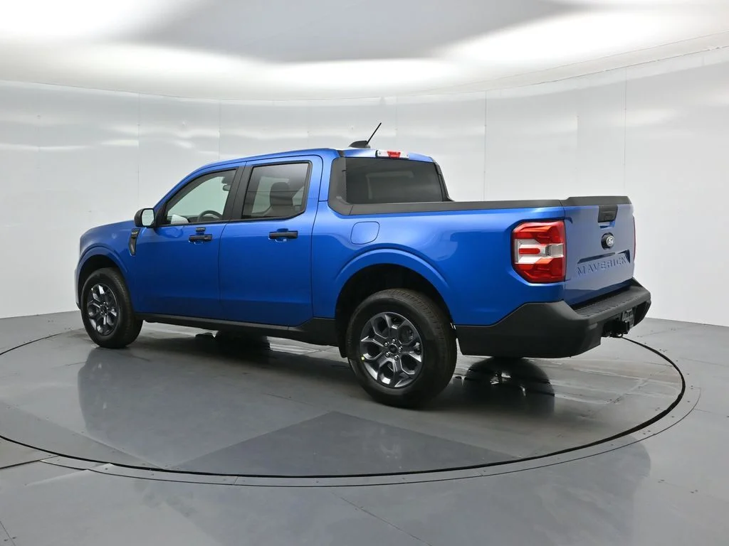 New 2026 Velocity Blue Ford XLT image 6