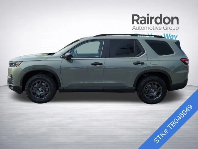 Certified Used 2026 Ash Green Metallic Honda TrailSport image 4