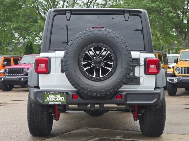 New 2026 Bright White Clear-Coat Exterior Paint Jeep Willys image 30