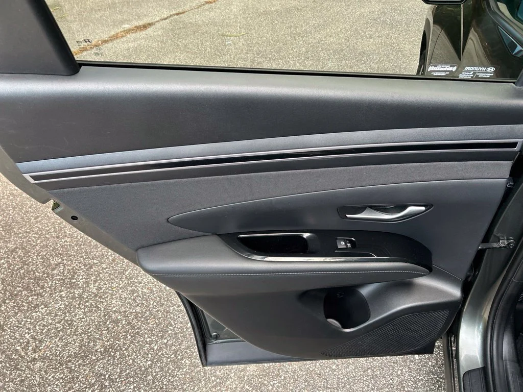 Used 2022 Gray Hyundai SEL image 26