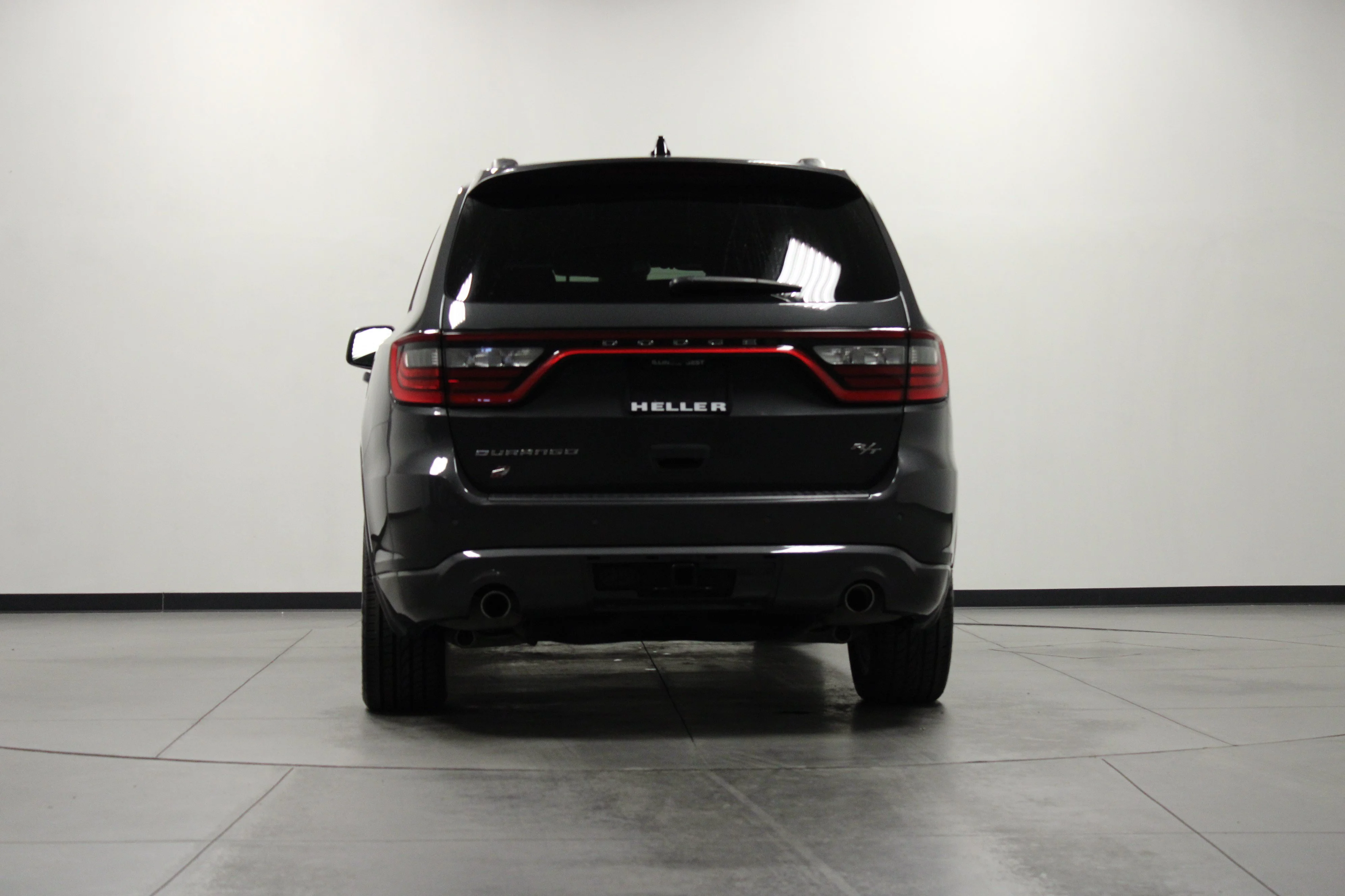 Used 2025 Vapor Gray Dodge R/T Plus image 5